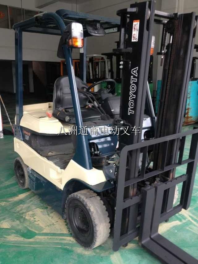 電動叉車