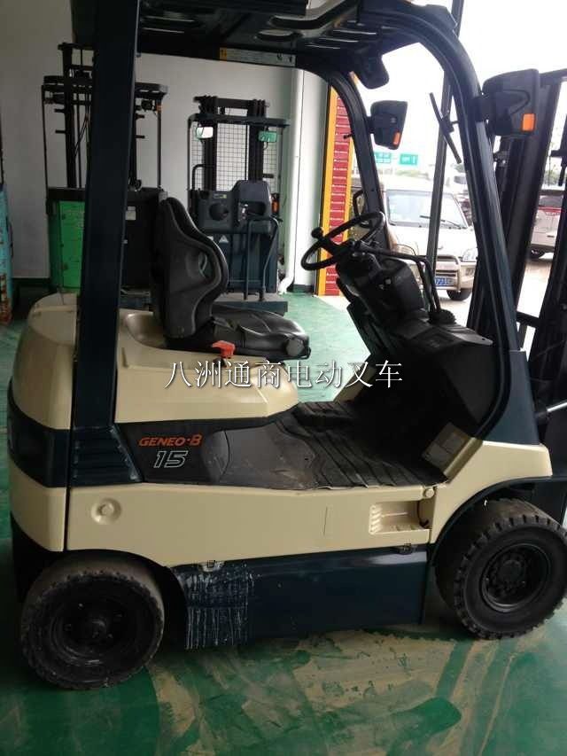 電動叉車