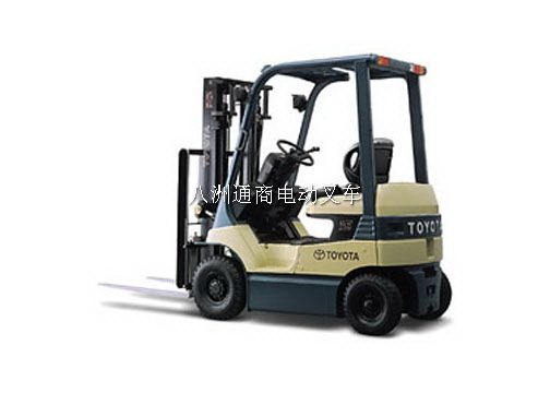 平衡重叉車