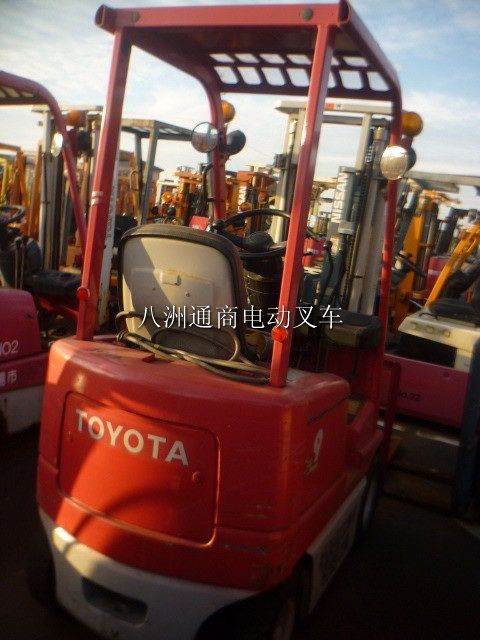 平衡重叉車