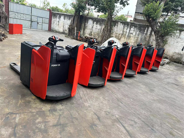林德電動叉車 (4)